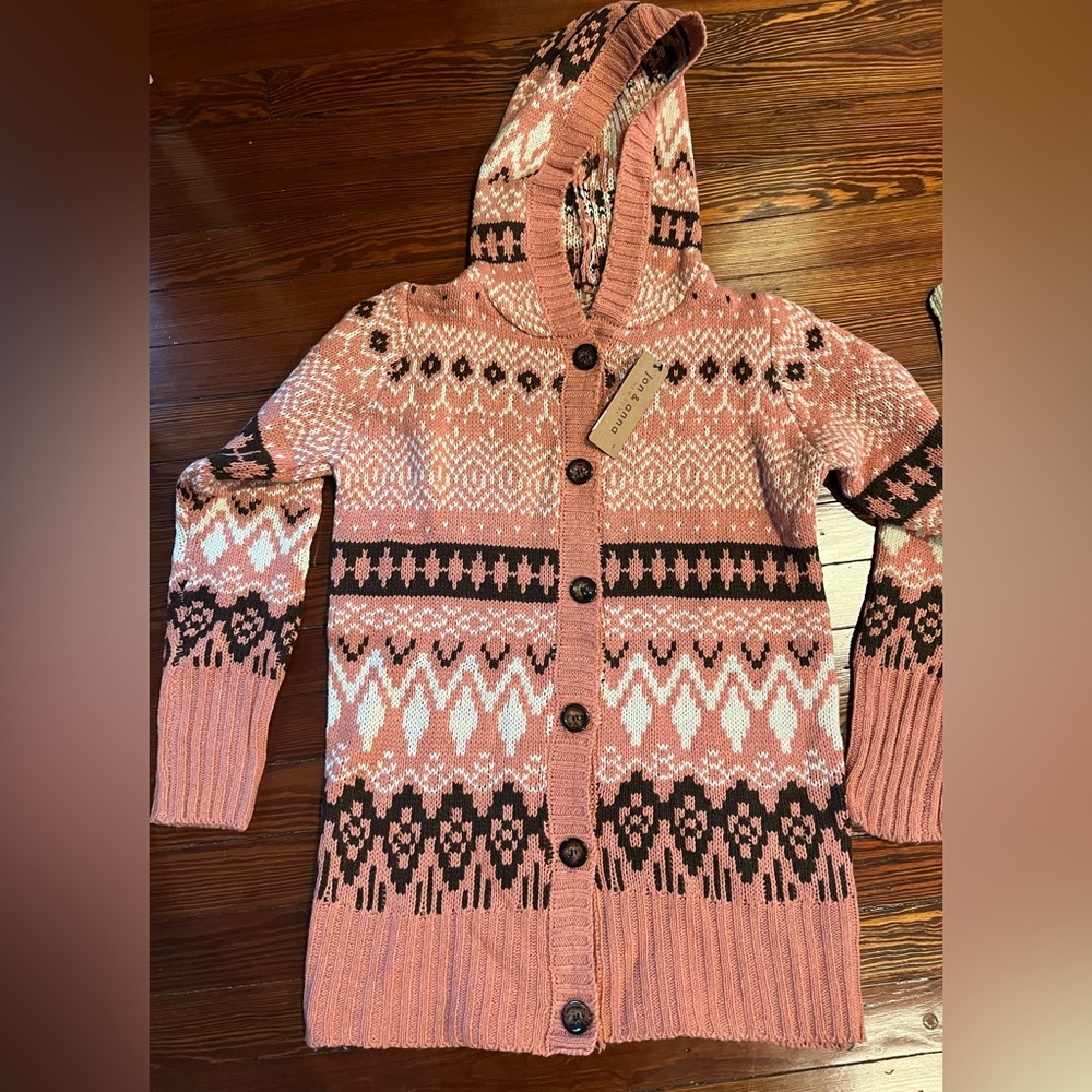 Sweater/Cardigan